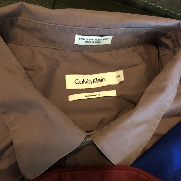 *bundle* four dress shirts. - Picture 3 of 5